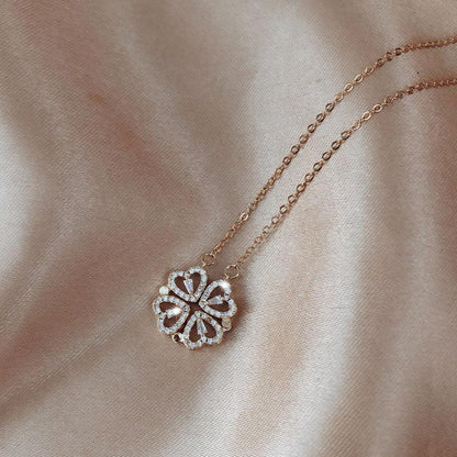 ✨ LuckyGlow™ 4-Leaf Clover Necklace