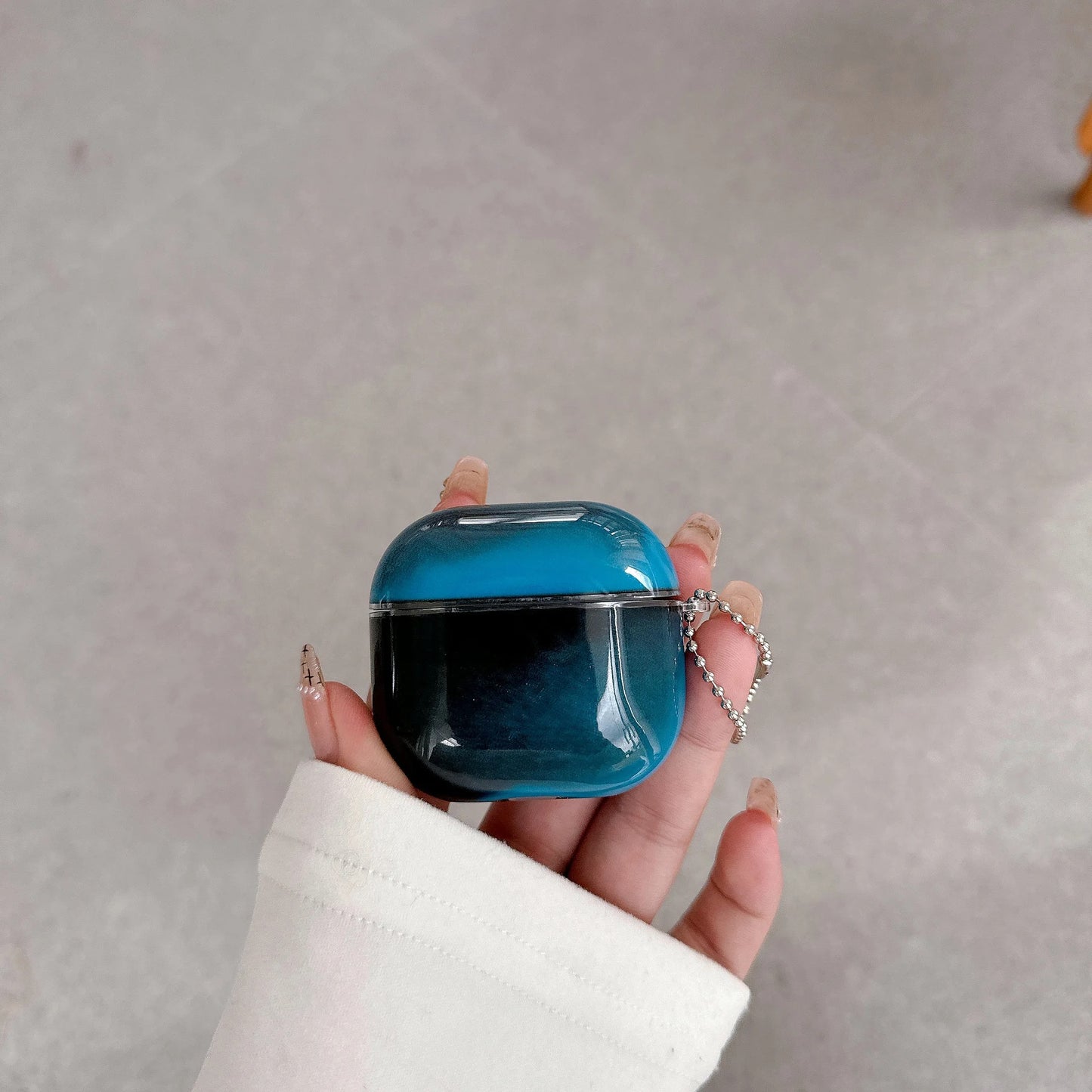 SandGlow Air Pod Case